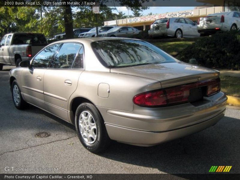 Light Sandrift Metallic / Taupe 2003 Buick Regal LS