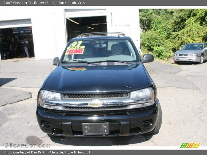 Black / Light Gray 2007 Chevrolet TrailBlazer LS 4x4