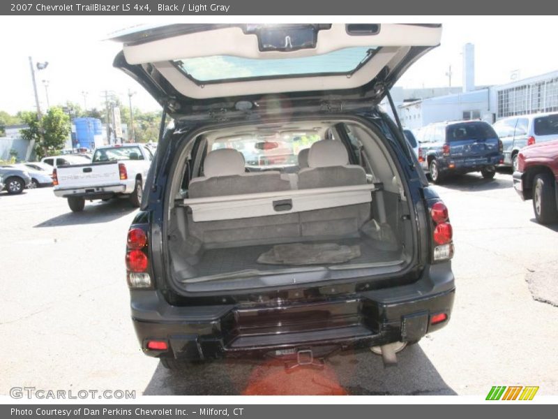 Black / Light Gray 2007 Chevrolet TrailBlazer LS 4x4