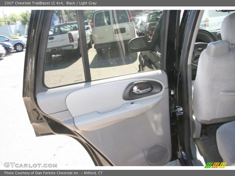 Black / Light Gray 2007 Chevrolet TrailBlazer LS 4x4