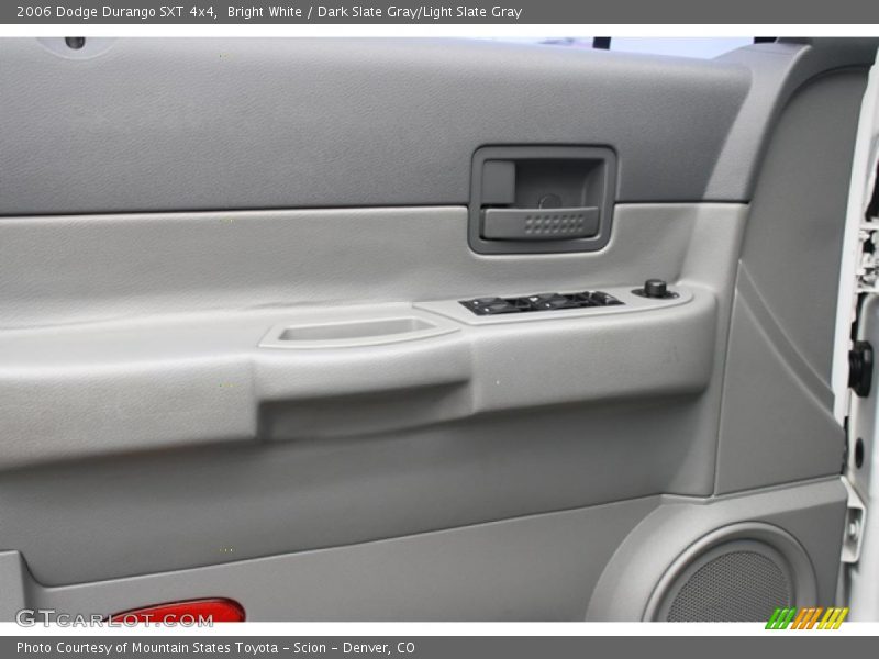 Bright White / Dark Slate Gray/Light Slate Gray 2006 Dodge Durango SXT 4x4