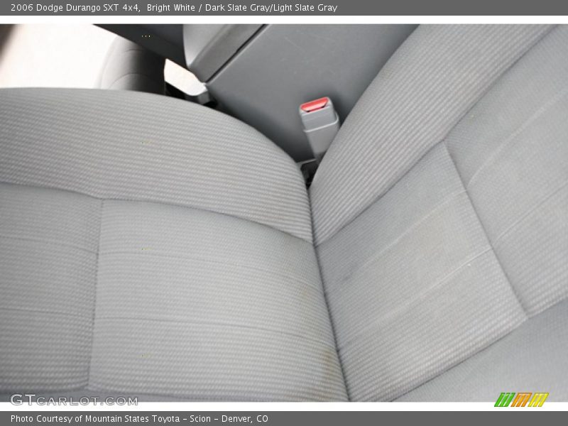 Bright White / Dark Slate Gray/Light Slate Gray 2006 Dodge Durango SXT 4x4