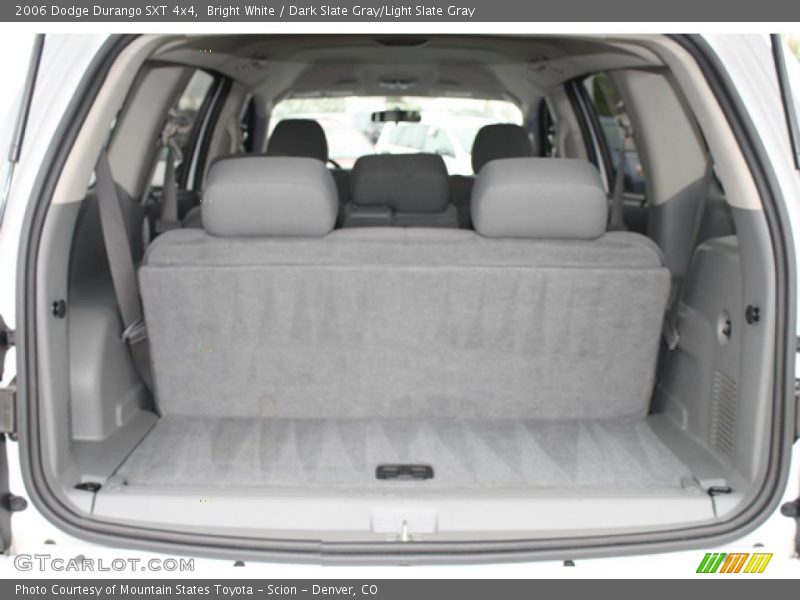 Bright White / Dark Slate Gray/Light Slate Gray 2006 Dodge Durango SXT 4x4