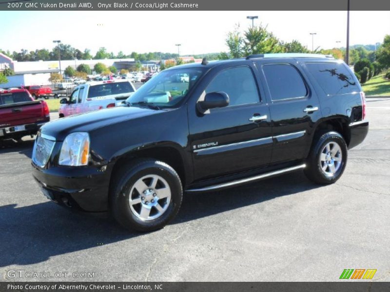 Onyx Black / Cocoa/Light Cashmere 2007 GMC Yukon Denali AWD