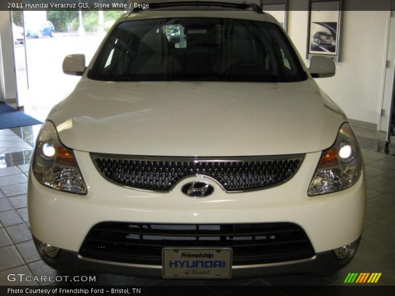 Stone White / Beige 2011 Hyundai Veracruz GLS