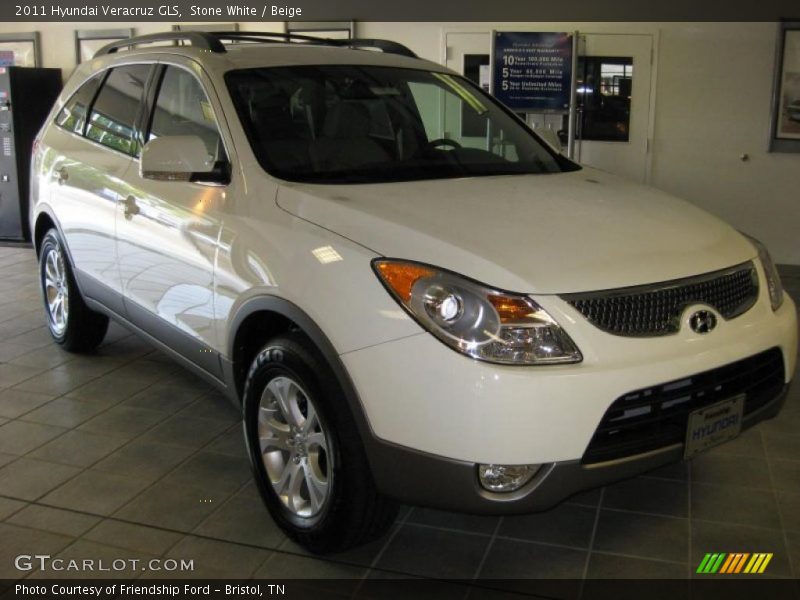 Stone White / Beige 2011 Hyundai Veracruz GLS
