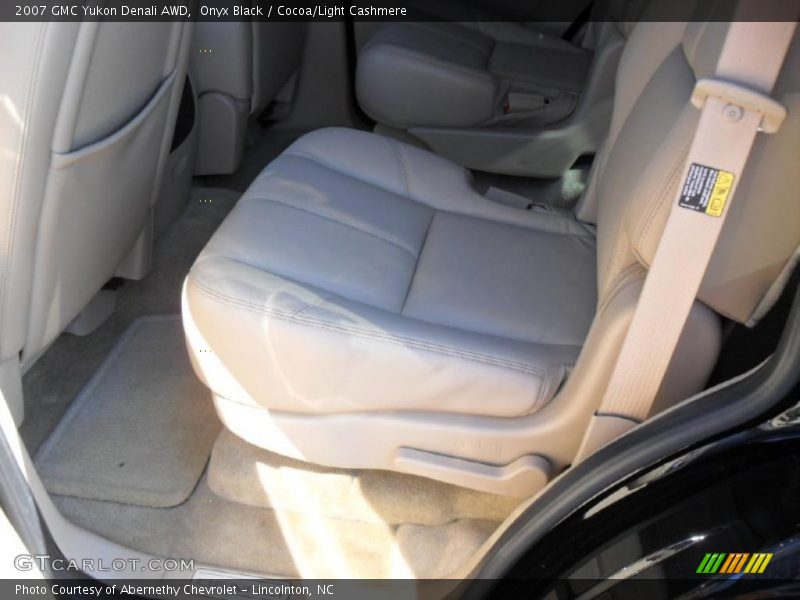 Onyx Black / Cocoa/Light Cashmere 2007 GMC Yukon Denali AWD