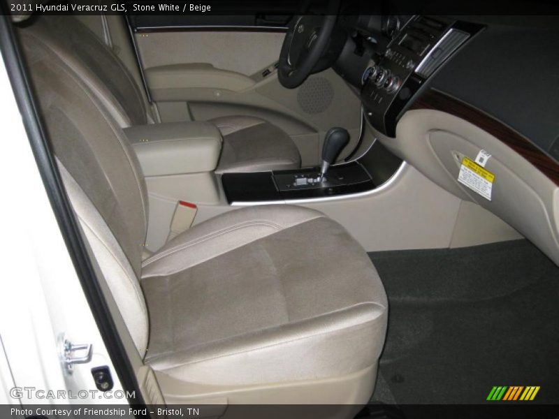 Stone White / Beige 2011 Hyundai Veracruz GLS