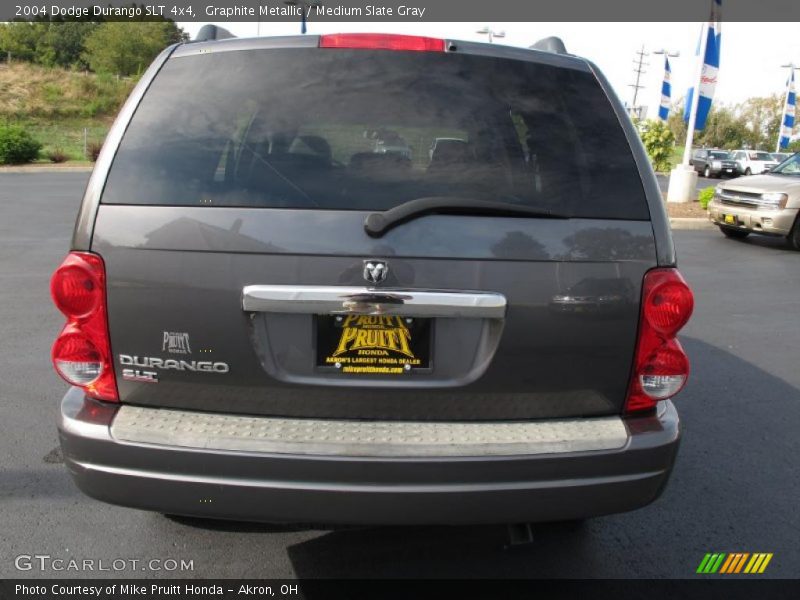 Graphite Metallic / Medium Slate Gray 2004 Dodge Durango SLT 4x4