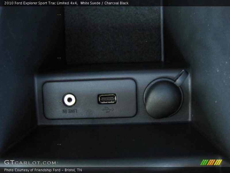 White Suede / Charcoal Black 2010 Ford Explorer Sport Trac Limited 4x4