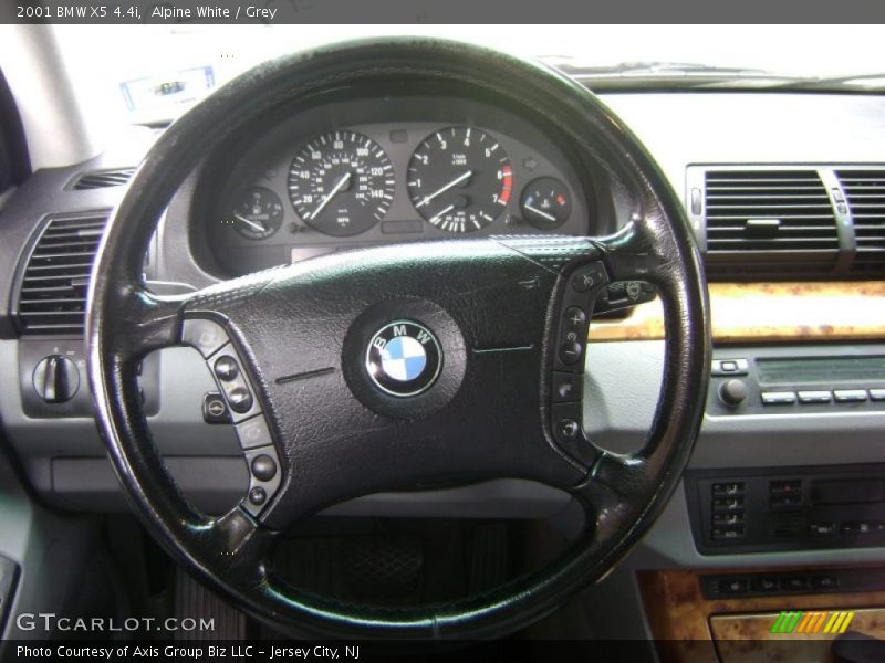 Alpine White / Grey 2001 BMW X5 4.4i