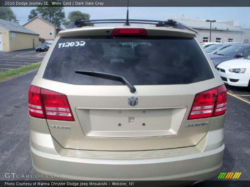 White Gold / Dark Slate Gray 2010 Dodge Journey SE