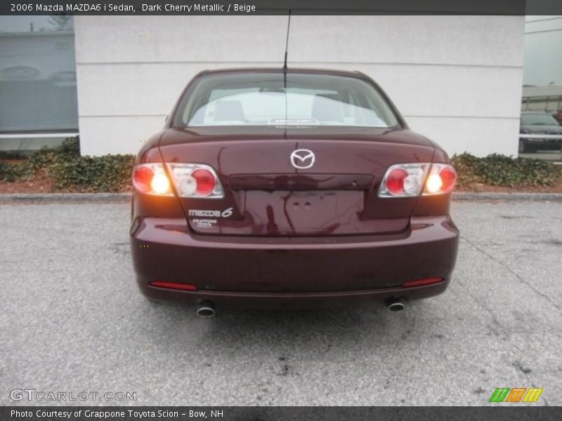 Dark Cherry Metallic / Beige 2006 Mazda MAZDA6 i Sedan