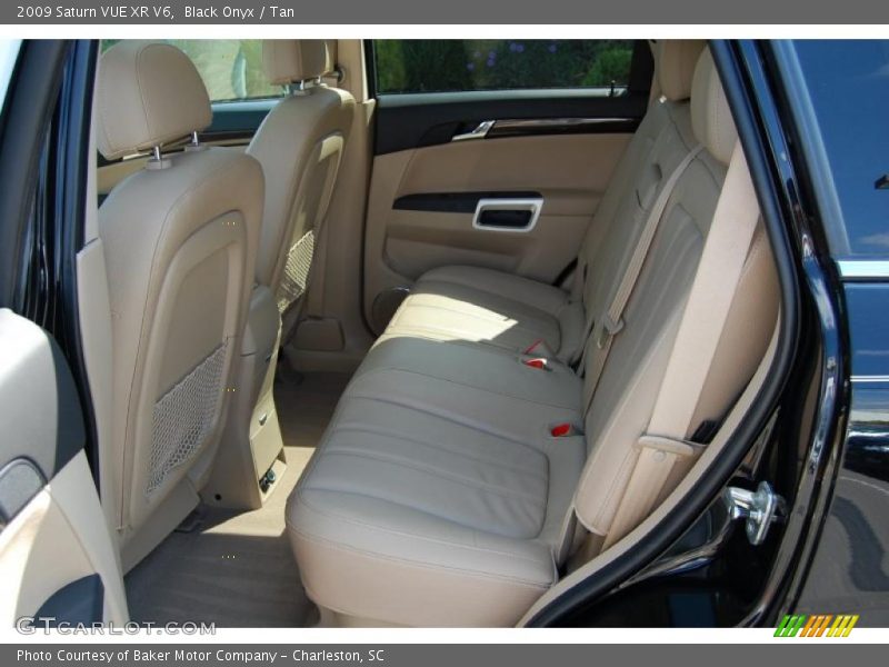 Black Onyx / Tan 2009 Saturn VUE XR V6