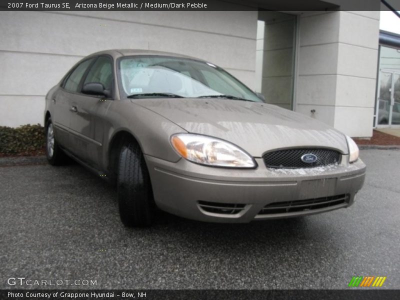 Arizona Beige Metallic / Medium/Dark Pebble 2007 Ford Taurus SE