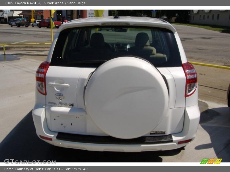 Super White / Sand Beige 2009 Toyota RAV4 I4
