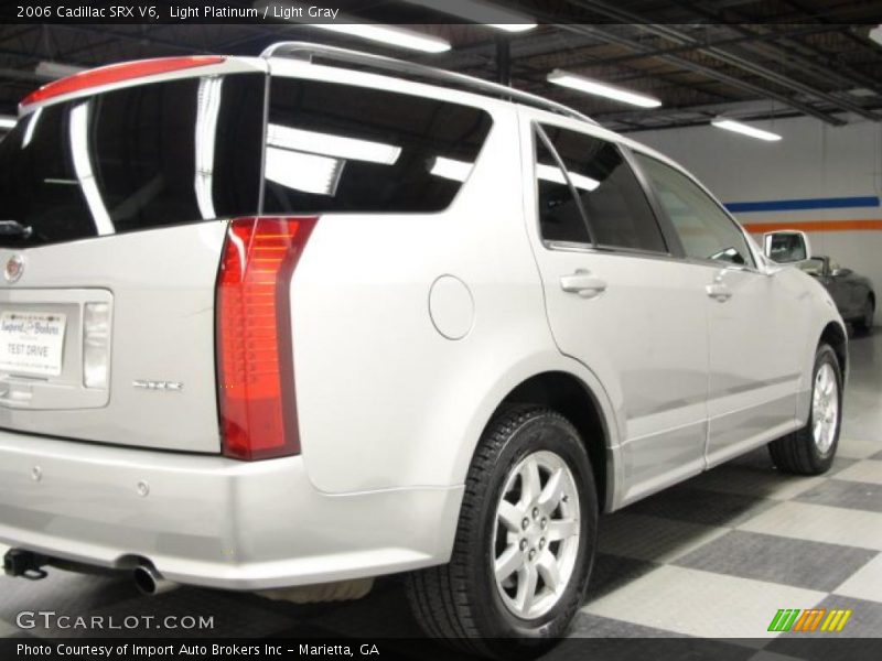 Light Platinum / Light Gray 2006 Cadillac SRX V6