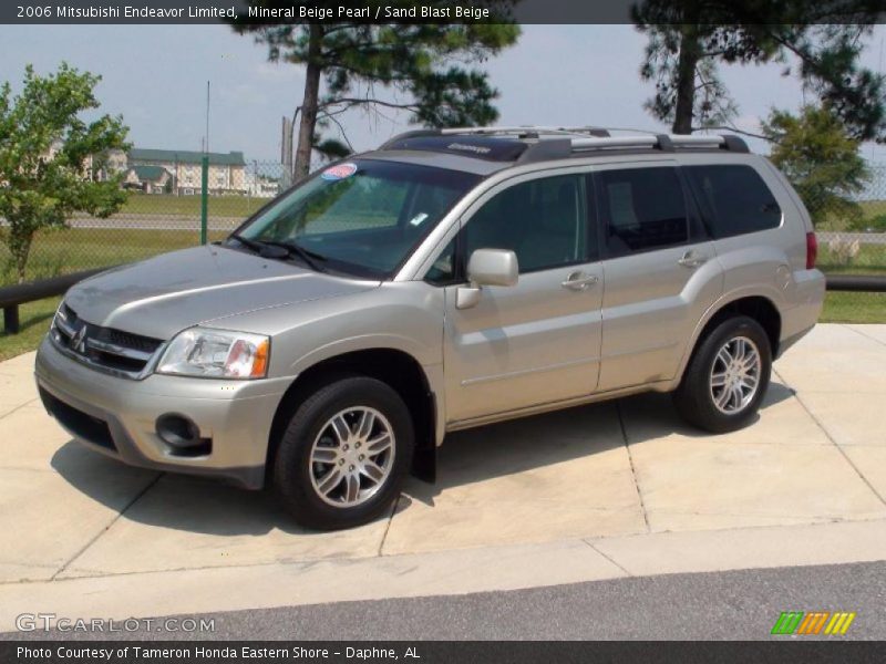 Mineral Beige Pearl / Sand Blast Beige 2006 Mitsubishi Endeavor Limited