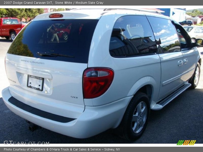 Stone White / Medium Slate Gray 2007 Dodge Grand Caravan SXT