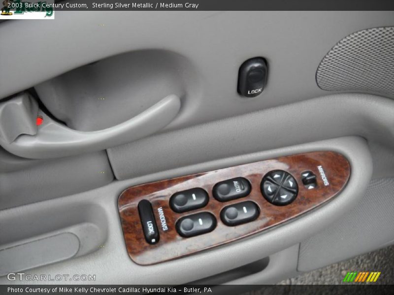 Sterling Silver Metallic / Medium Gray 2003 Buick Century Custom