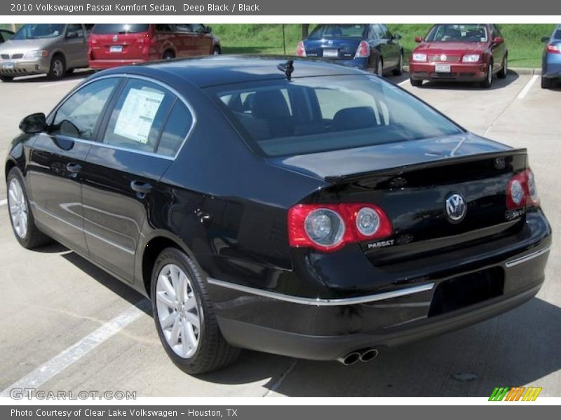 Deep Black / Black 2010 Volkswagen Passat Komfort Sedan