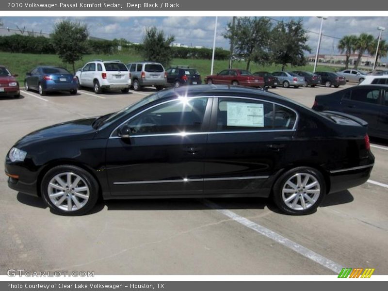 Deep Black / Black 2010 Volkswagen Passat Komfort Sedan