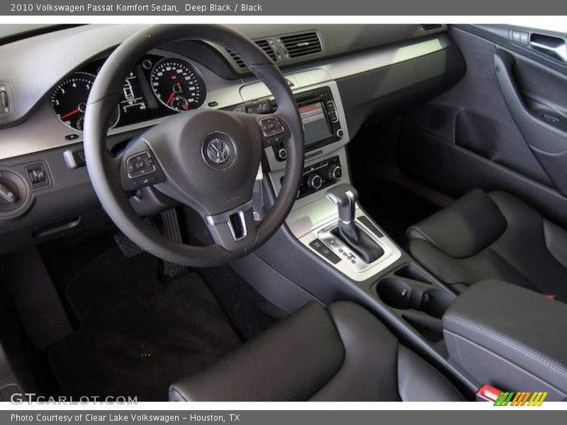 Deep Black / Black 2010 Volkswagen Passat Komfort Sedan