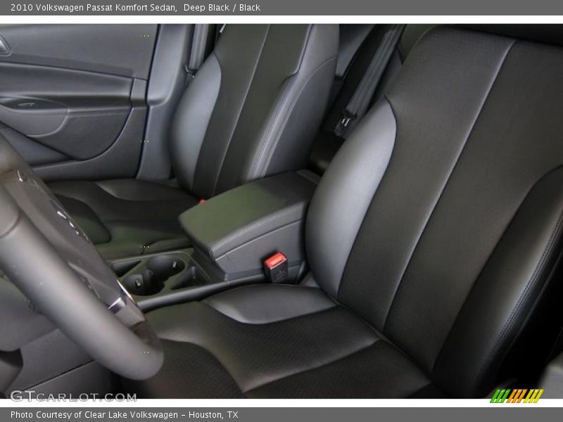Deep Black / Black 2010 Volkswagen Passat Komfort Sedan