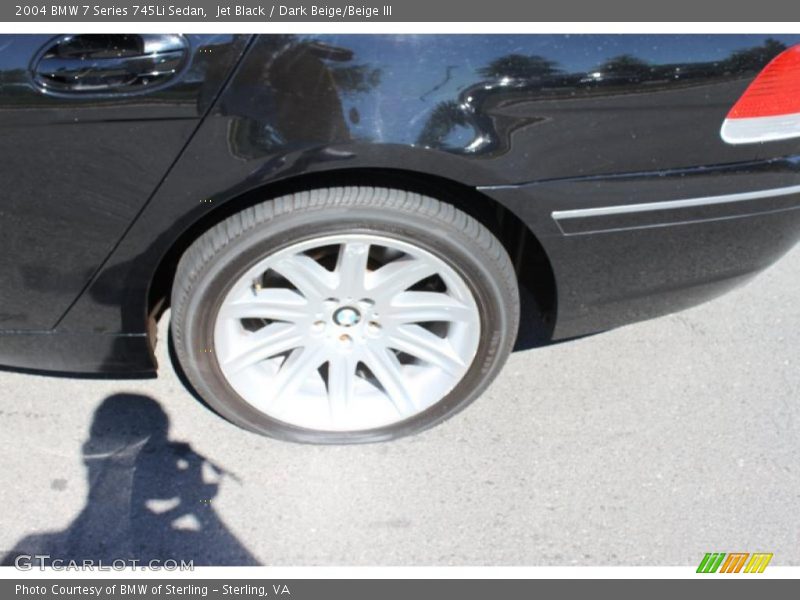 Jet Black / Dark Beige/Beige III 2004 BMW 7 Series 745Li Sedan