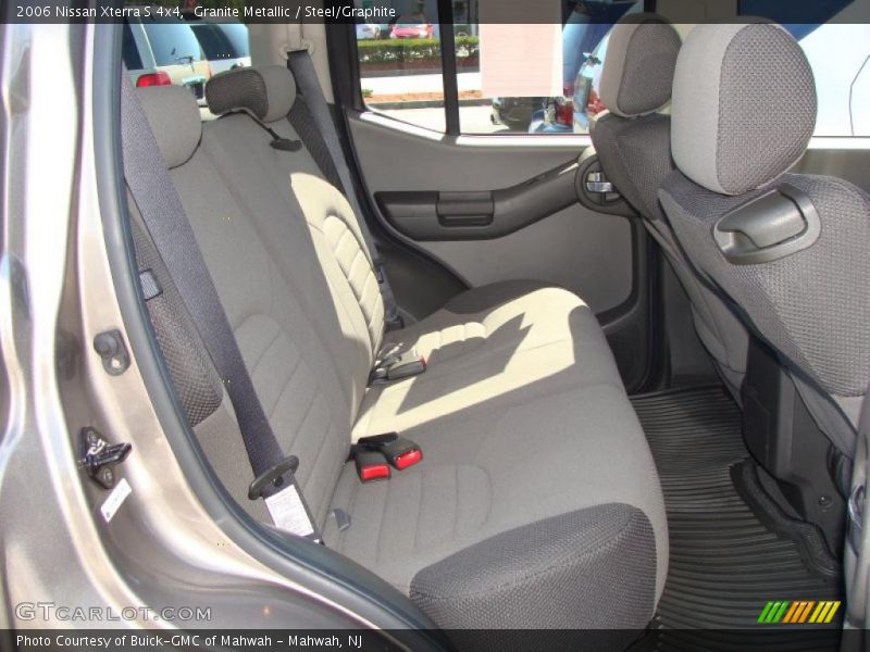 Granite Metallic / Steel/Graphite 2006 Nissan Xterra S 4x4