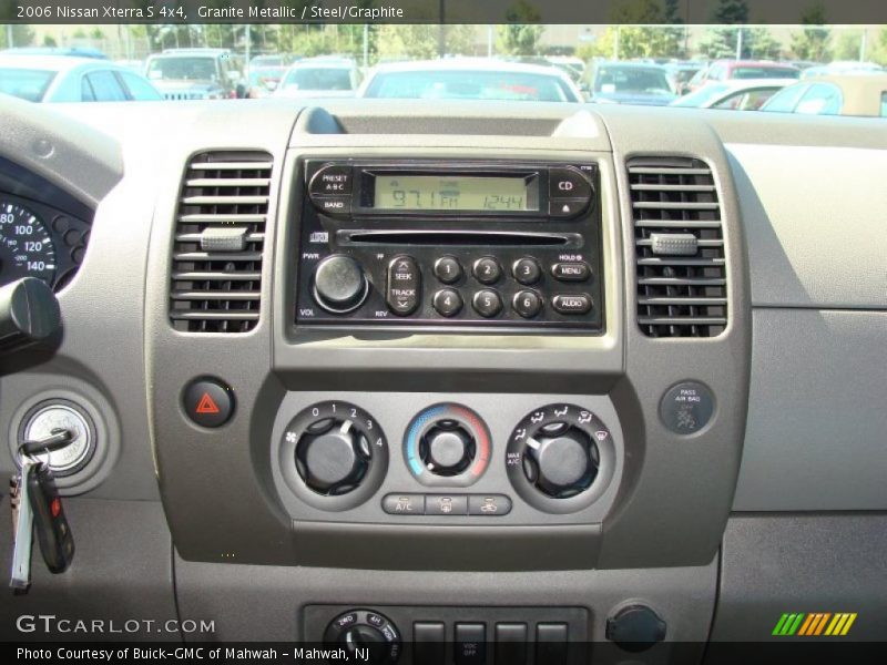 Granite Metallic / Steel/Graphite 2006 Nissan Xterra S 4x4