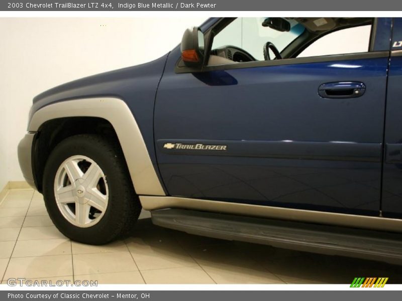 Indigo Blue Metallic / Dark Pewter 2003 Chevrolet TrailBlazer LTZ 4x4