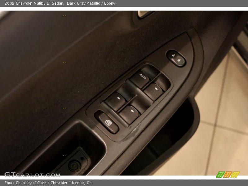 Dark Gray Metallic / Ebony 2009 Chevrolet Malibu LT Sedan