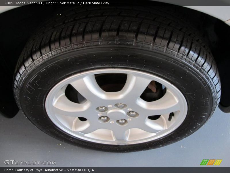 Bright Silver Metallic / Dark Slate Gray 2005 Dodge Neon SXT