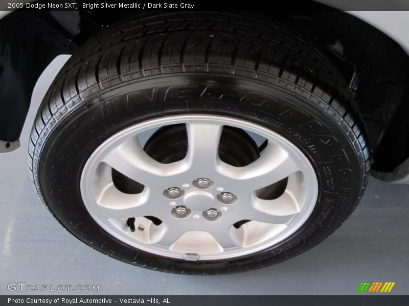 Bright Silver Metallic / Dark Slate Gray 2005 Dodge Neon SXT