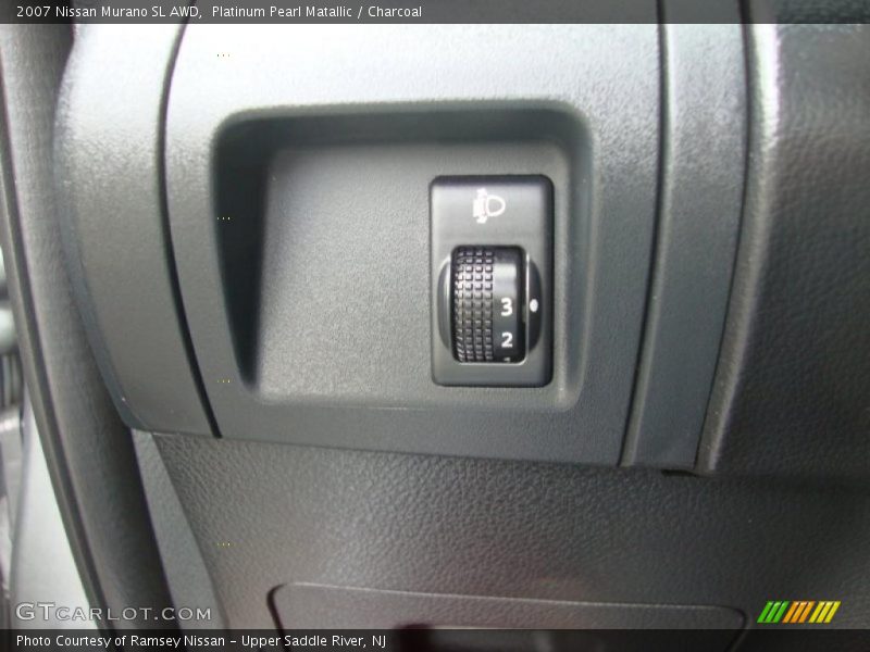 Platinum Pearl Matallic / Charcoal 2007 Nissan Murano SL AWD
