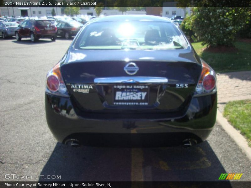 Super Black / Charcoal 2007 Nissan Altima 2.5 S