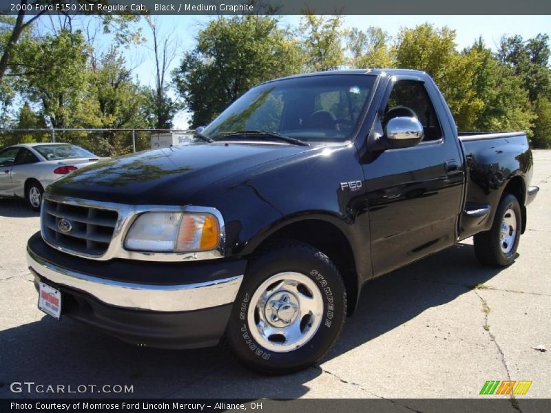 Black / Medium Graphite 2000 Ford F150 XLT Regular Cab