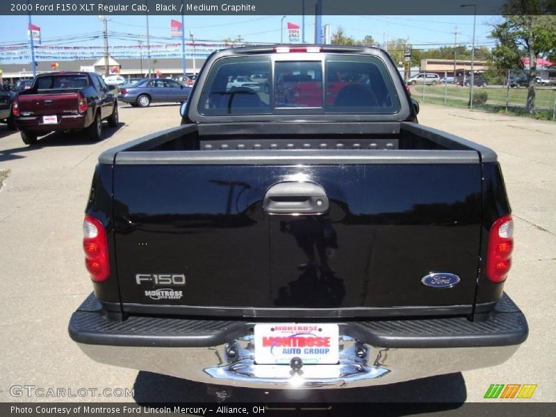 Black / Medium Graphite 2000 Ford F150 XLT Regular Cab