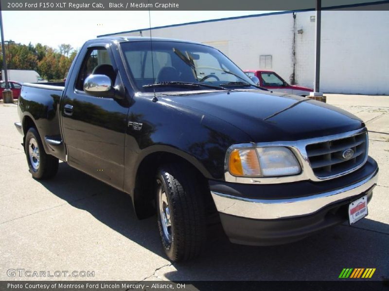 Black / Medium Graphite 2000 Ford F150 XLT Regular Cab