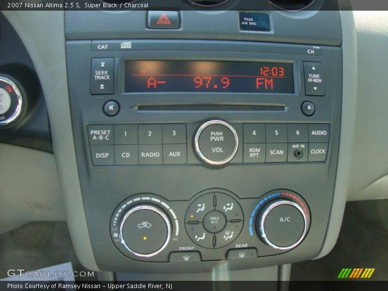 Super Black / Charcoal 2007 Nissan Altima 2.5 S