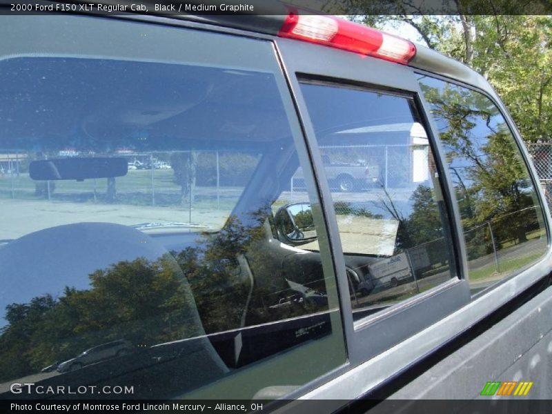 Black / Medium Graphite 2000 Ford F150 XLT Regular Cab