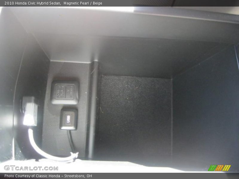 Magnetic Pearl / Beige 2010 Honda Civic Hybrid Sedan