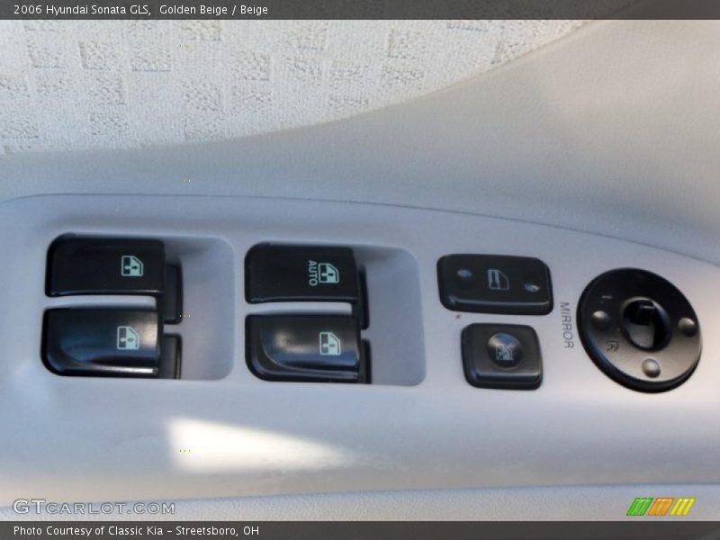 Golden Beige / Beige 2006 Hyundai Sonata GLS