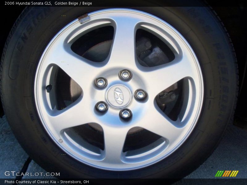 Golden Beige / Beige 2006 Hyundai Sonata GLS