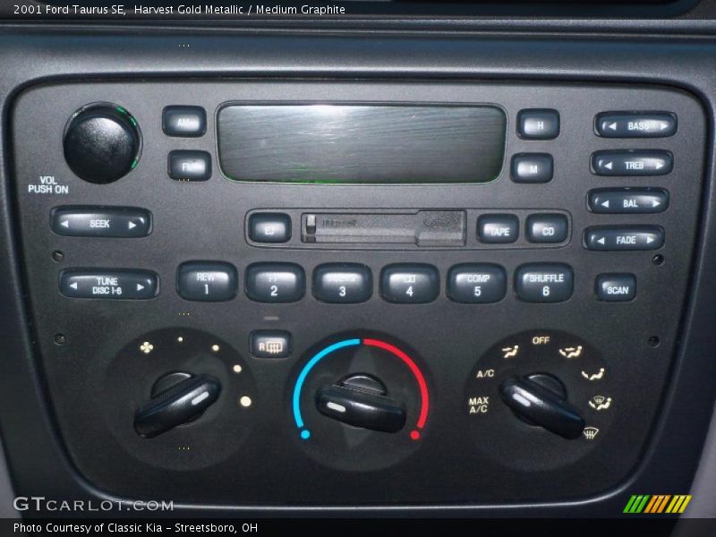Harvest Gold Metallic / Medium Graphite 2001 Ford Taurus SE