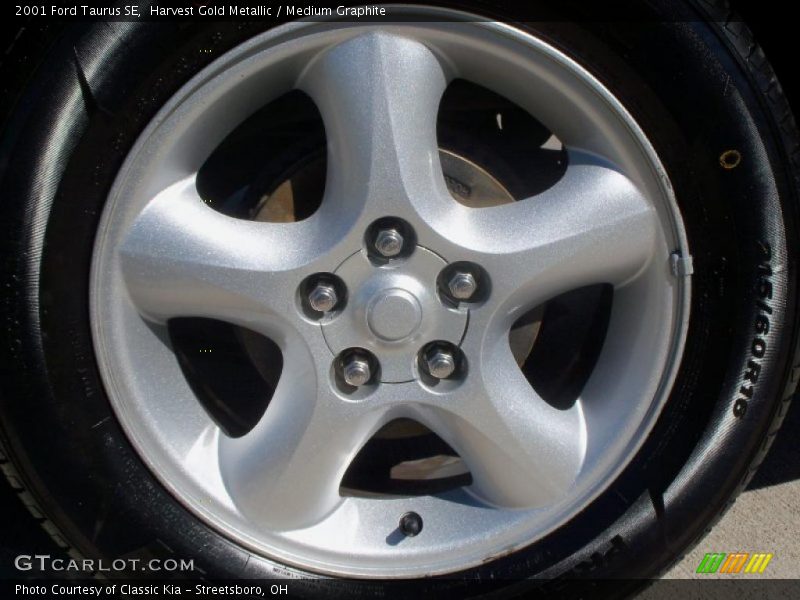Harvest Gold Metallic / Medium Graphite 2001 Ford Taurus SE