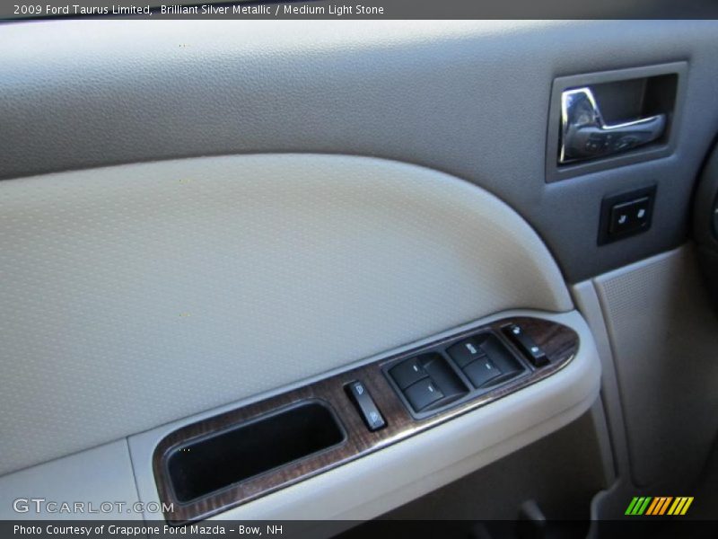 Brilliant Silver Metallic / Medium Light Stone 2009 Ford Taurus Limited