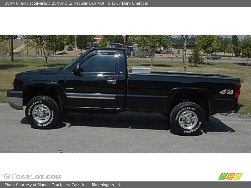 Black / Dark Charcoal 2004 Chevrolet Silverado 2500HD LS Regular Cab 4x4