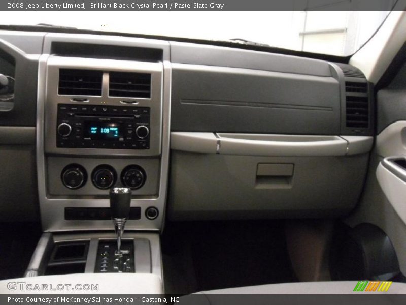 Brilliant Black Crystal Pearl / Pastel Slate Gray 2008 Jeep Liberty Limited